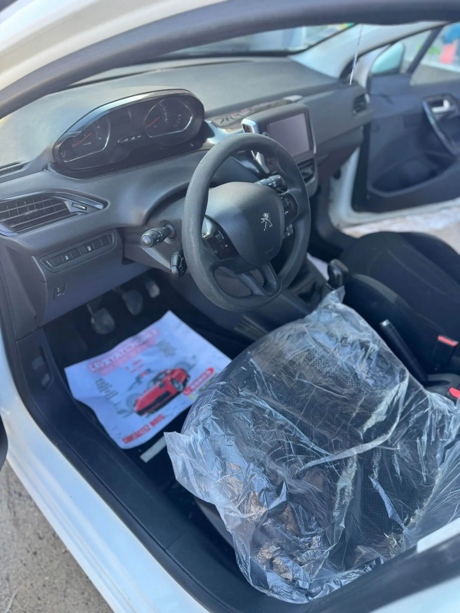 Habitacle Audi après nettoyage SLR